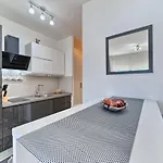 Lägenhet Modern With Sea View 150 Meters To